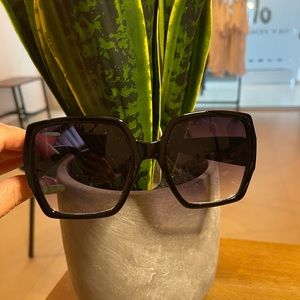 Oversized square Sunglasses